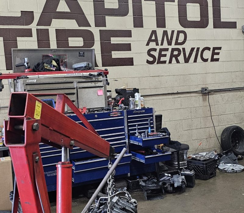 Engine hoist
